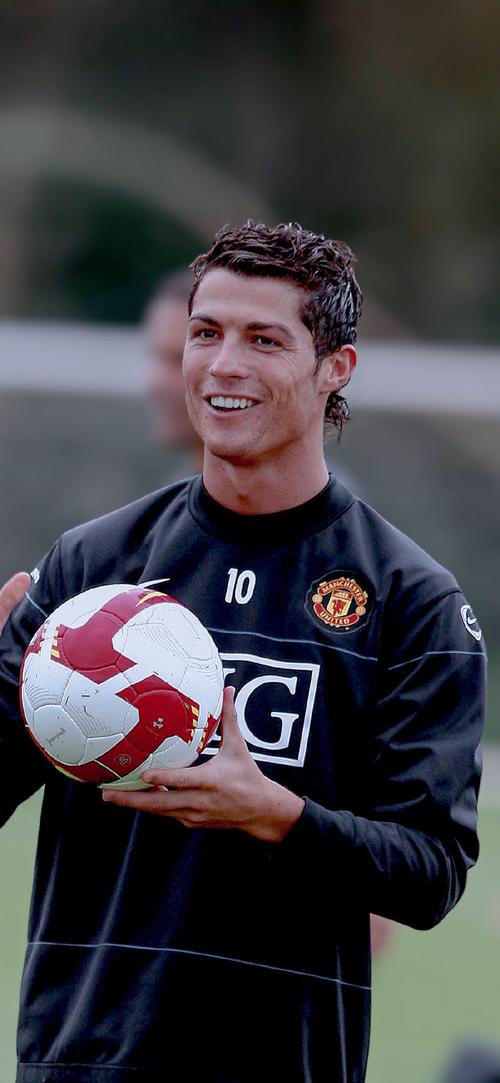 勇士127-141猛龙遭4坏消息！科尔瞎用人，库追隐患仍在，穆迪起伏