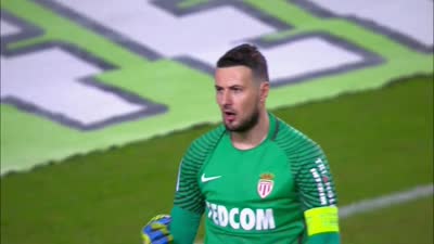 [国内足球]马辅渔单刀直入 面对门将挑射破网