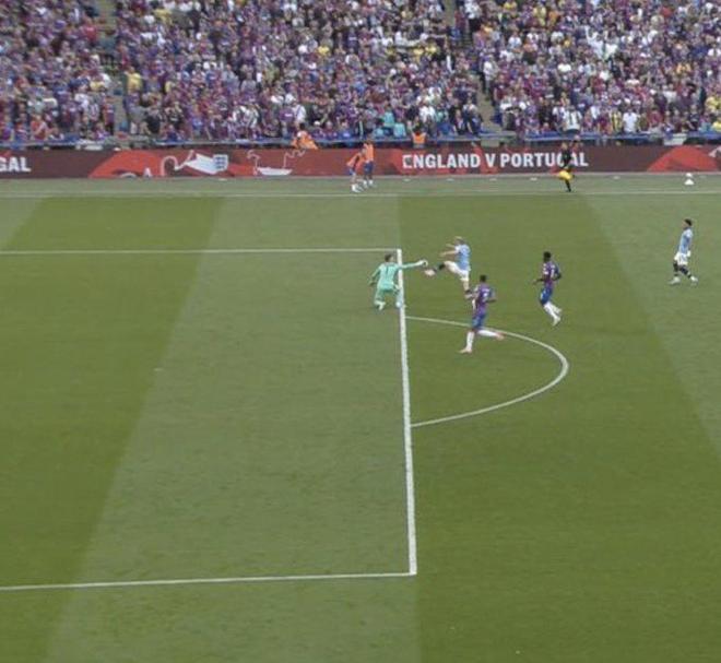 官方：38岁瓦尔迪自由身加盟意甲克雷莫纳，签约1年