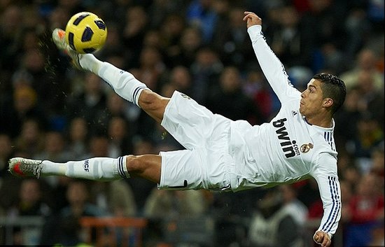 英足总杯焦点：德比郡主场阻克星 利兹联轮换仍能破局？