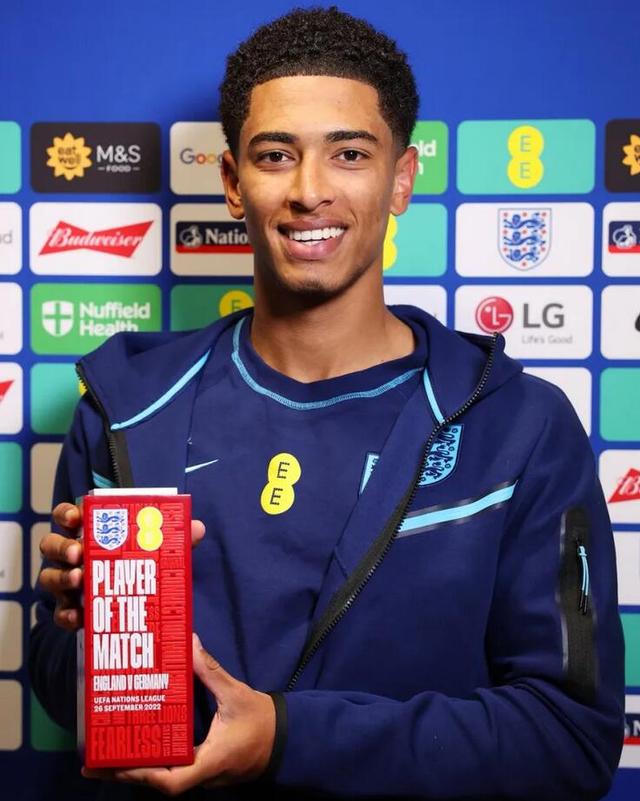 七人得分上双 步行者战胜热火