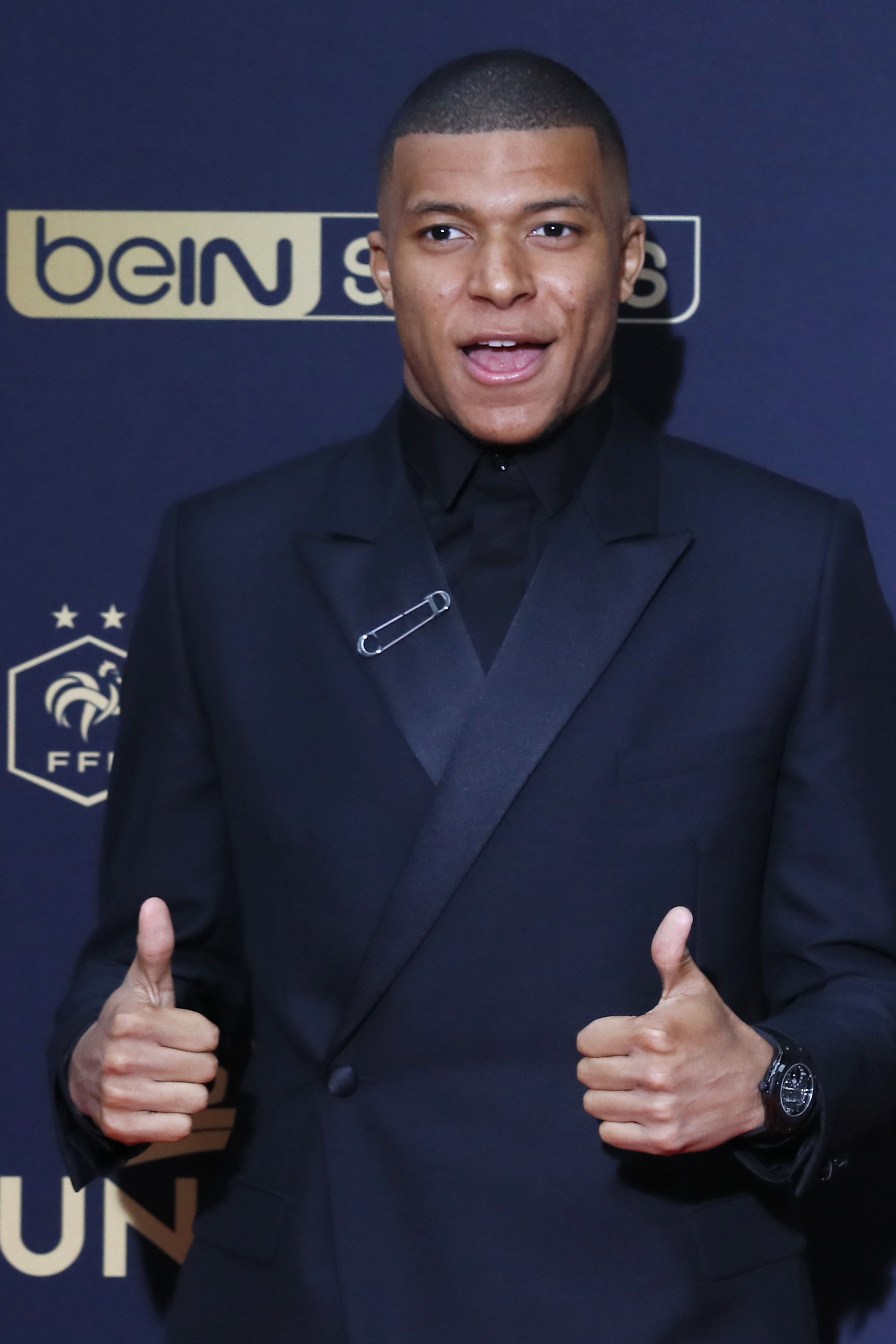 当一款运营8年的老牌IP作品宣布停服