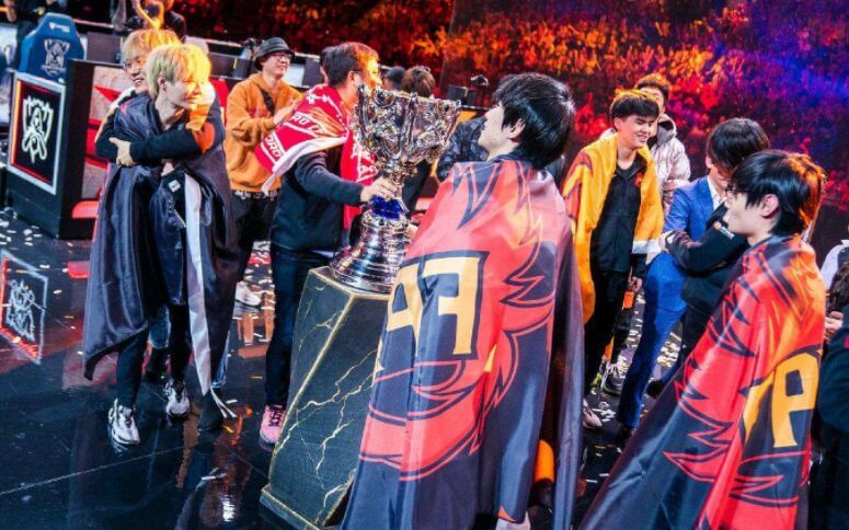 LCK T1世界赛前换教练，前冠军打野Bengi担任主教练