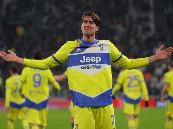 湖人交易对象出炉，湖人是否应该用克内克特，交易顶级防守悍将？